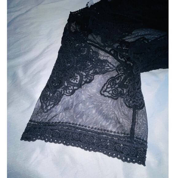 Black Lace Kimono - Women's Size L-XL - Pretty for Cover-Up or For Layering - Picture 5 of 8